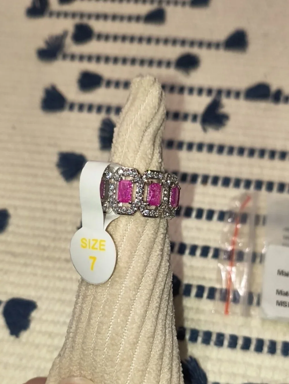 Bomb Party elegant pink